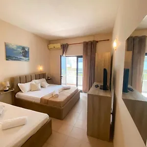 Seashell 3*, Shkallnur Albania